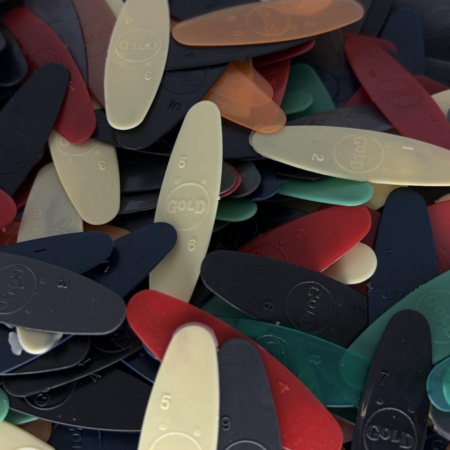 10 Adet Saz Bağlama Gold Marka Mızrap (Karışık numara)